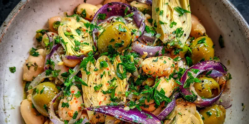 Herbed Mediterranean Bean Salad