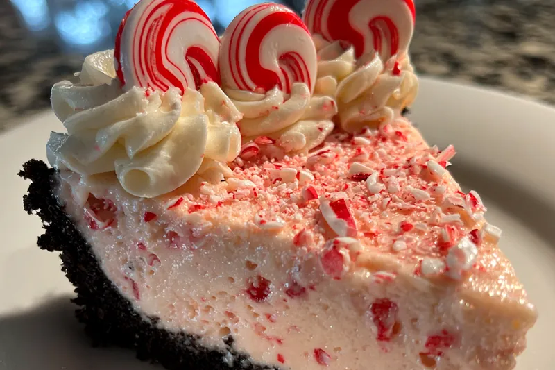 Cooking process for No-Bake Peppermint Cheesecake Delight